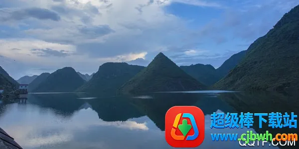 ���չ���